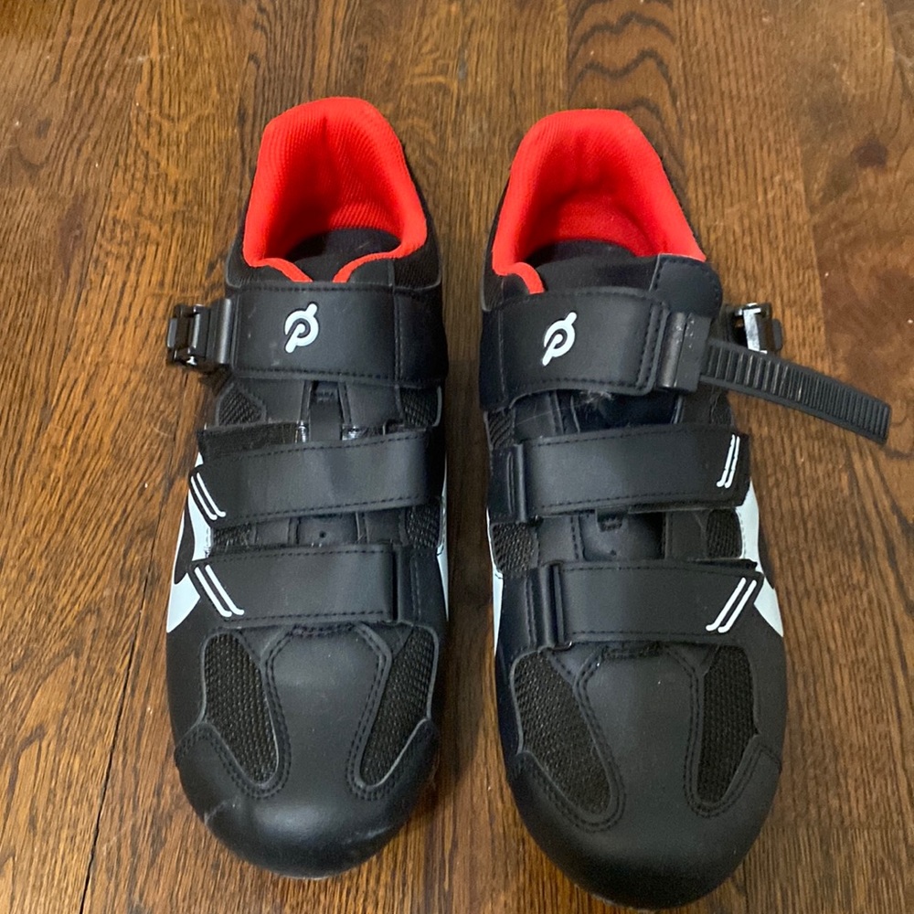Peloton men’s biking shoes- size 45 men’s size 11